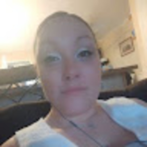 Meet your Posher, Dani - Picture 1 of 1